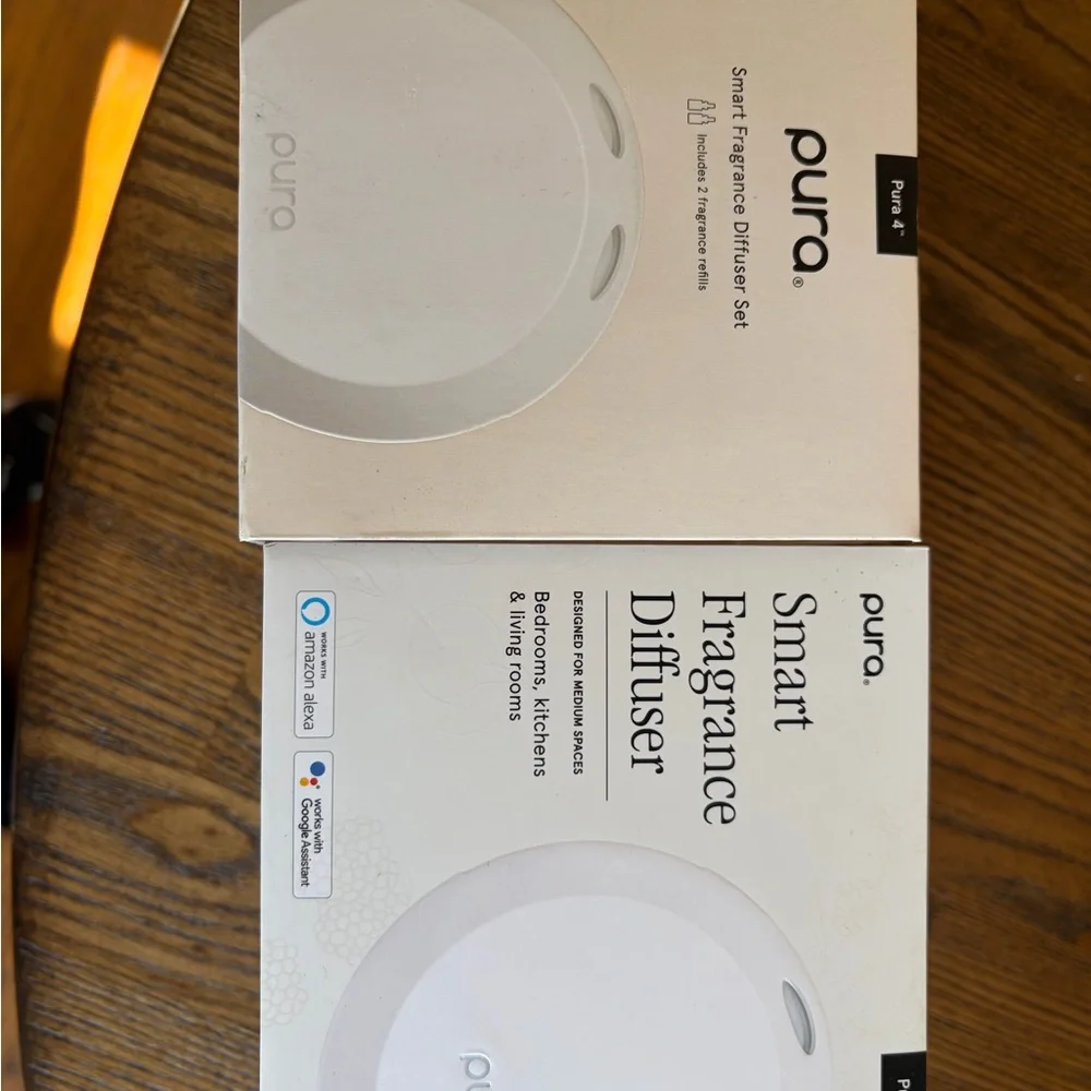 Pura Smart Home Fragrance Diffuser Starter Set